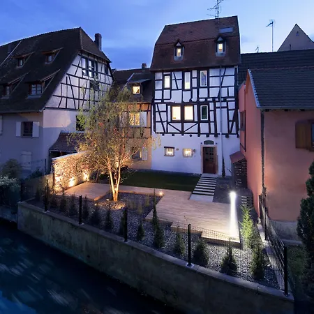 Le Colombier Отель 4*