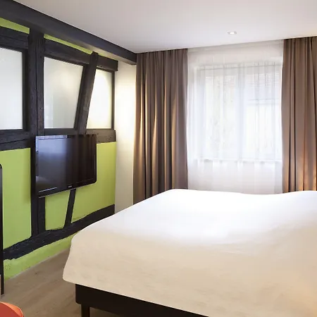 Le Colombier 4*