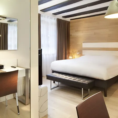 Le Colombier 4*