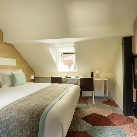Le Colombier Hotel