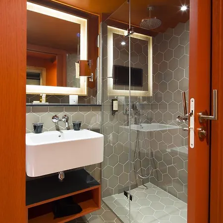 Le Colombier 4* Кольмар