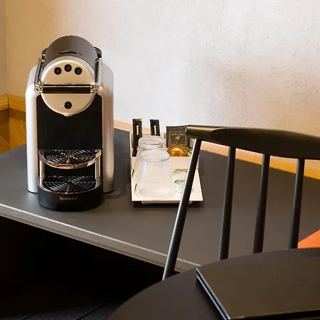 Le Colombier Отель 4*