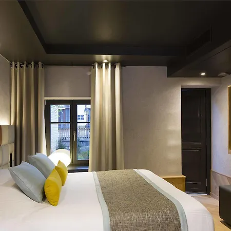 Le Colombier Hotel