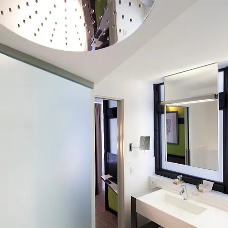 Отель Le Colombier