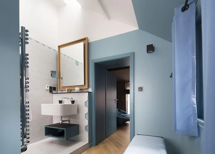 Le Colombier فندق كولمار